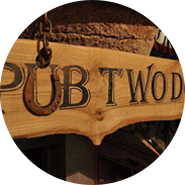 Pub Dva Psa logo
